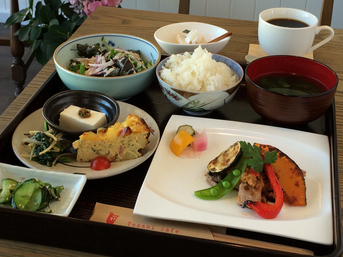 私人在地美食之旅 超人氣的 梅本豆腐店 和天然釀造的 片上醬油 完美行體驗