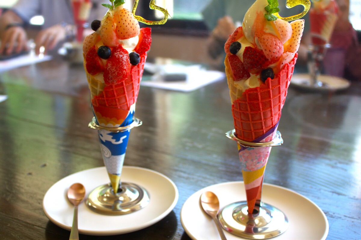 文玩堂：蓮華頭の巨大ひょうたん（高850mm） 世界最大級の大釣鐘飛龍の鐘を有する蓮華院誕生寺奥之院 - 熊本