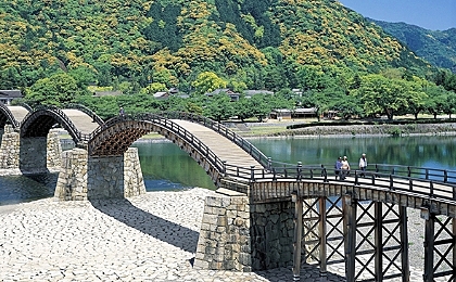 廣島~岩國・錦帶橋定期觀光巴士