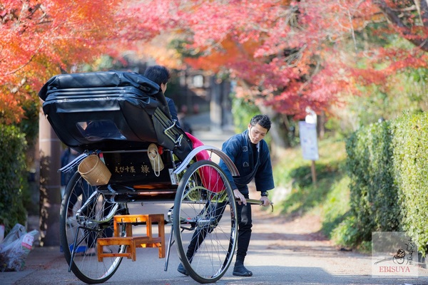 【京都・嵐山・人力車體驗60分鐘行程】京都人力車觀光EBISU屋嵐山總本店 竹林・嵐山・嵯峨野・渡月橋【30分鐘行程+竹林下車漫步or參拜寺院庭園(需另付參拜費)】